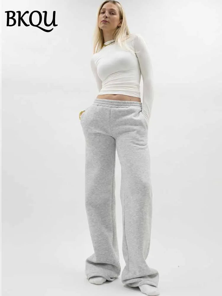 BKQU 2025 Harajuku Wide Leg Sweatpants for Women Elastic Waist Casual Pocket Joggers Straight Trousers Fashion Streetwear Lady