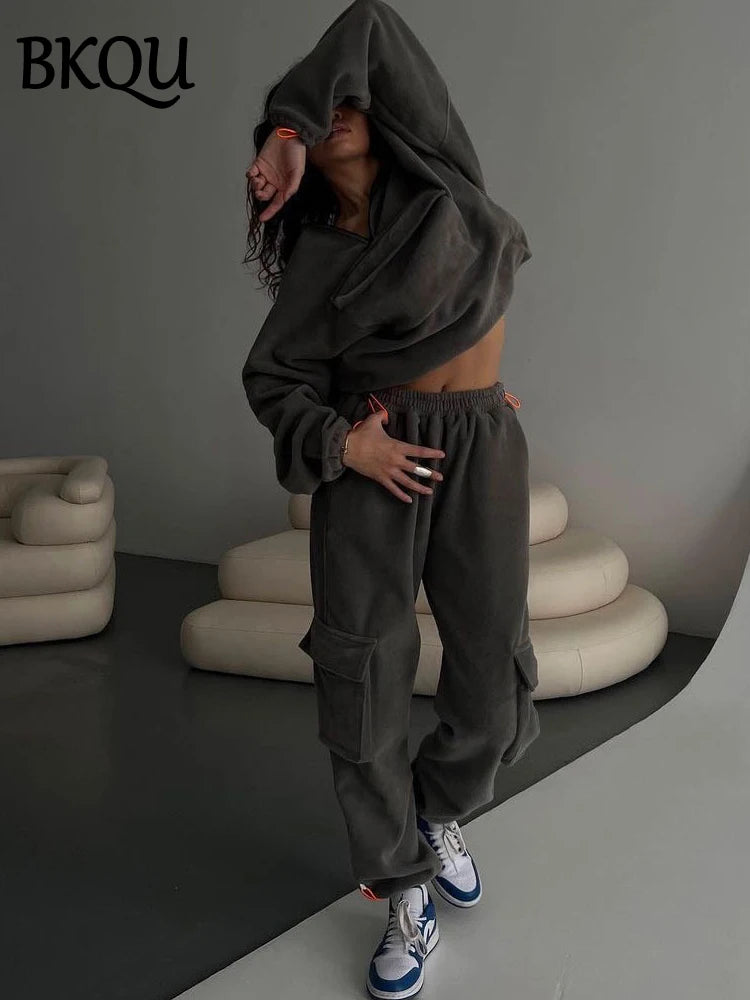 BKQU Fleece Tracksuit Winter Pants Two Piece Set Casual Lapel Zipper Sweatshirt Pocket Sweatpants Women Sports Suit 2 Piece Sets