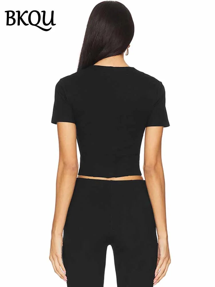 BKQU Chest Zip Decorate Y2K T-Shirt Women Chic O-Neck Short Sleeve Slim Crop Tops 2025 Summer Hipster All-Match Tees Streetwear