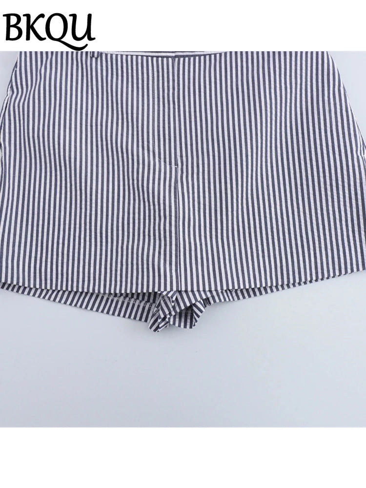 BKQU With Belt Fashion Striped Shorts Skirts Women Summer High Waist A-Line Casual Shorts Streetwear All-match Blue Skirts Pants