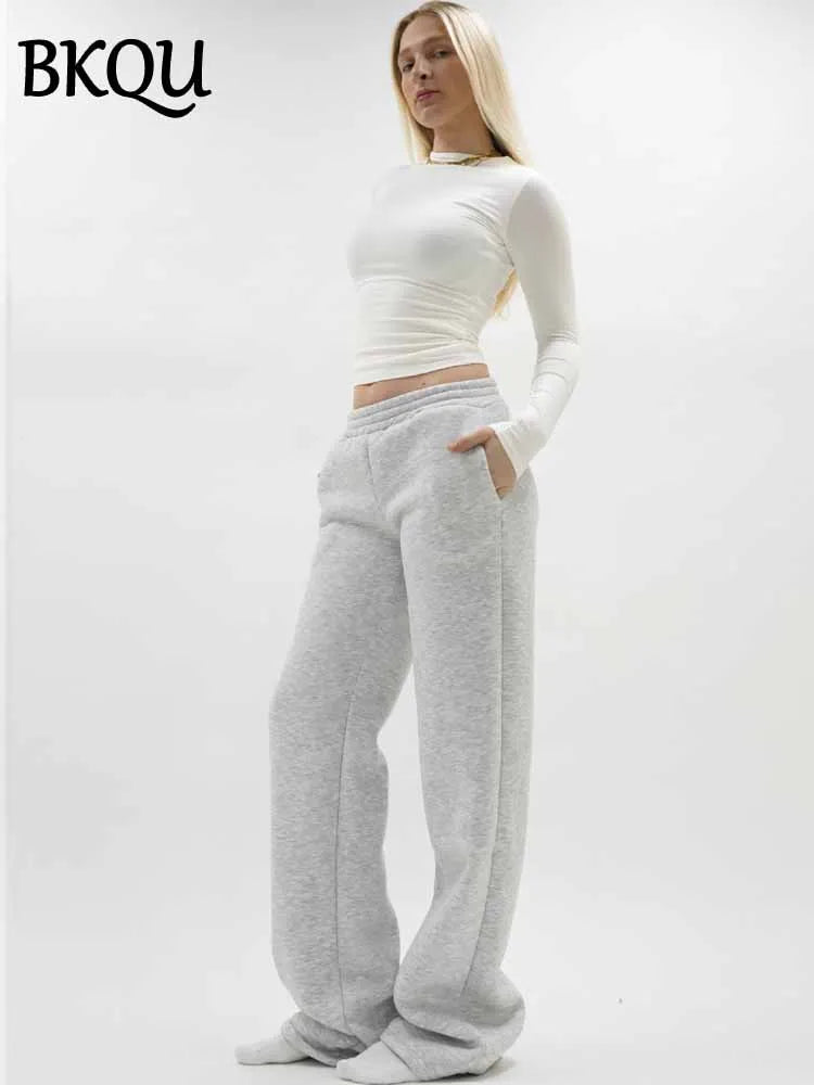 BKQU 2025 Harajuku Wide Leg Sweatpants for Women Elastic Waist Casual Pocket Joggers Straight Trousers Fashion Streetwear Lady