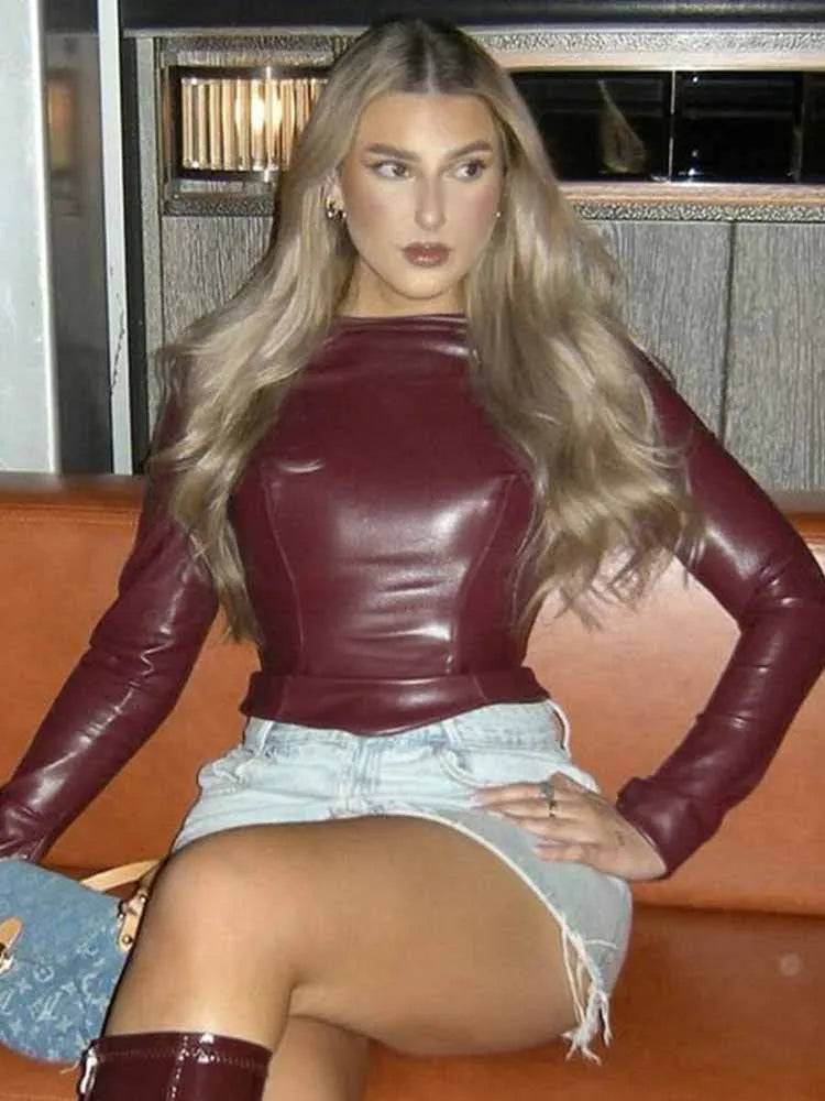 BKQU Wine Red Faux Leather T-Shirts Women 2025 Spring Long Sleeve O-neck Slim Crop Tops Zipper Patchwork Tees Fashion Streetwear