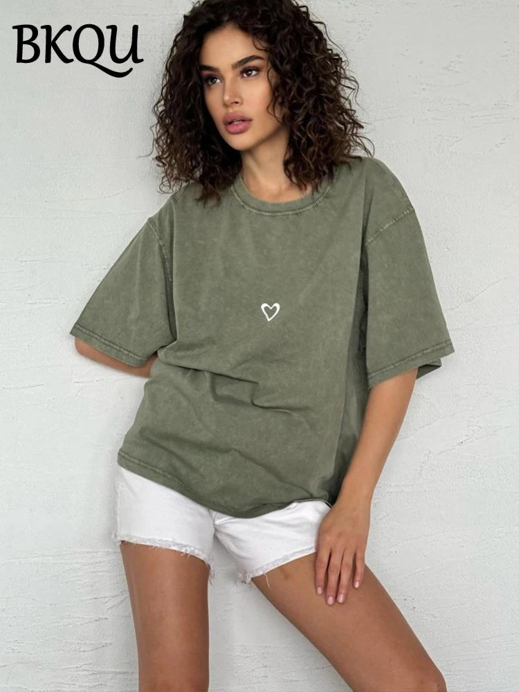 BKQU Love Embroidery T-shirt Women Casual Loose Short Sleeve Heart Graphic Couples Tees Shirt Oversized Summer Retro Streetwear