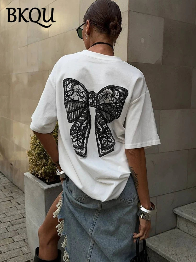 BKQU T Shirt Women's Bow Graphic Short-Sleeved Summer Loose T-shirts Korean Cute y2k Printed Casual O-Neck Tees Tops Streetwear