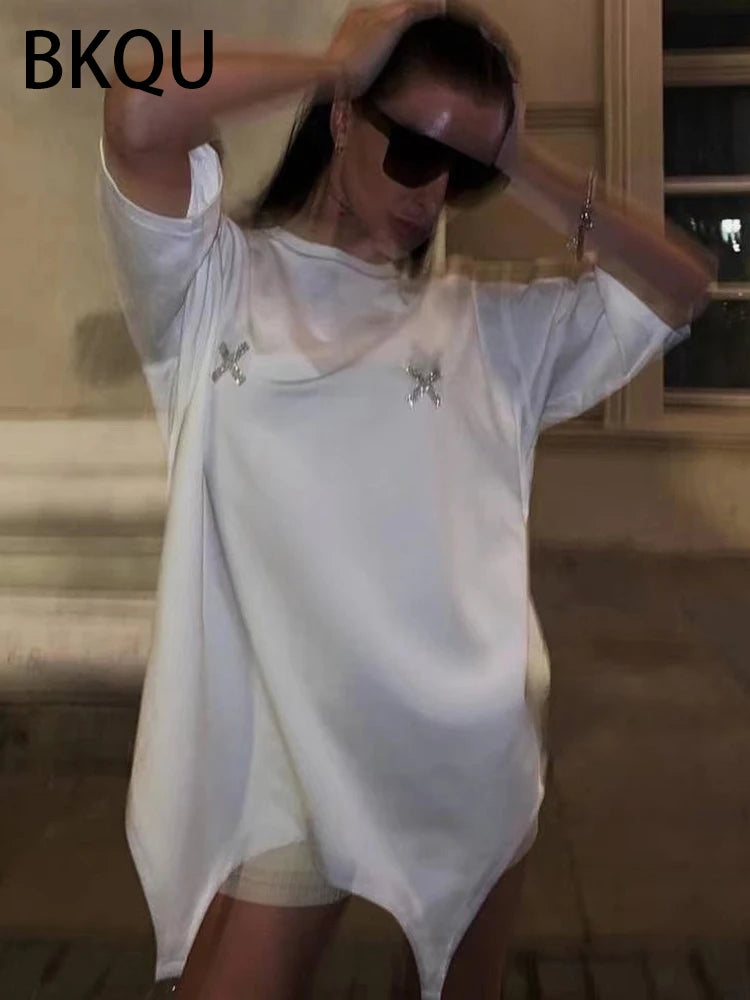 BKQU Black Rhinestone Short Sleeve T-shirt Women Aesthetic Irregular Round Neck Diamond Loose Pullover Basic Tees 2024 Summer