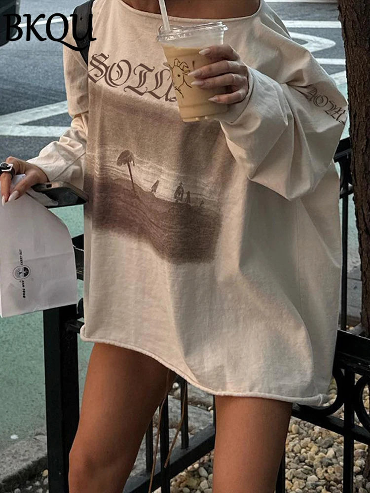 BKQU Oversized T-Shirt Women Letter Graphic Print Off Shoulder Long Sleeve Tees Autumn Casual Streetwear Y2k Grunge Pullover Top