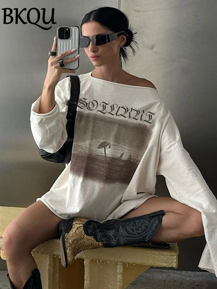 BKQU Oversized T-Shirt Women Letter Graphic Print Off Shoulder Long Sleeve Tees Autumn Casual Streetwear Y2k Grunge Pullover Top